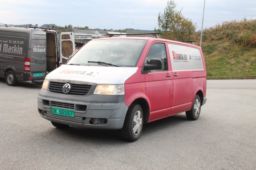 VOLKSWAGEN TRANSPORTER