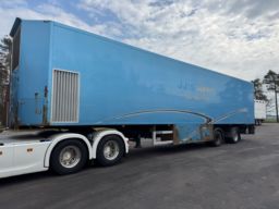 Trailer Ravenhorst för dagsgamla kycklingar, ägg samt höns 
