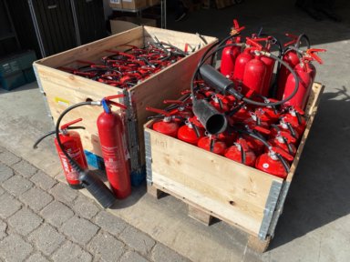 Pulverslukkere 2 paller med 6 Kg & 5 Kg