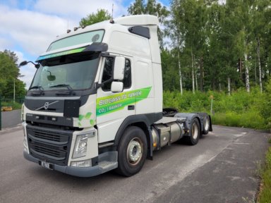 Dragbil med hydraulik Volvo FM 62TT Gas /LNG 
