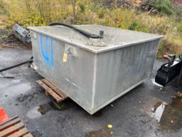 Vanntank ca 3000L