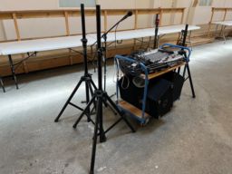 Højtaleranlæg Euro Power PMH 5000 med 2X320/640 watts.
