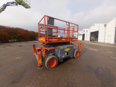  Skyjack. SJ6832 PTE  El. lift.
