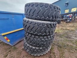 4st Nya Entreprenaddäck 20.5 R25 