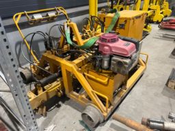 Befestelsesmaskin / rail track mounting machine Danfoss OMM 32 