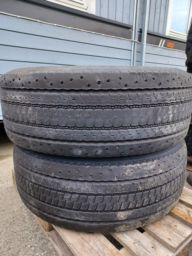 Dekk Bridgestone M788 385/65R22.5 2 stk.