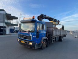 Kranbil VOLVO FL 612 
