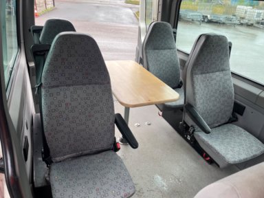 Minibus 9 personers VOLKSWAGEN CRAFTER KOMBI 2,5 TDI