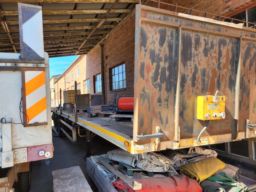 Trailer flaktrailer i Aluminium FRUEHAUF BSS 136/P3S