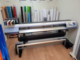 Storformatsskrivare Print and cut Roland VS-640i