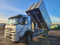 Tippbil Volvo FM12 4x2 420 med låga mil  (Reservationspris uppnått!)