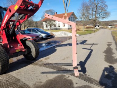 Själballanserande pallgaffel pallyft för tex kranbil 