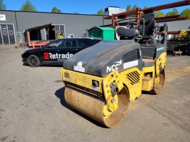 Vält Bomag BW 100 AD-4