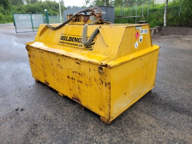 Färmartanken invallad 3000 liter