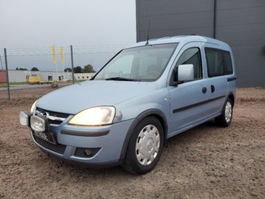 Personbil Opel Combo Tour 1.3 CDTI automat 