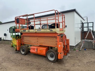 JLG M4069 14 meter Saxlift El  / Diesel/ JLG M4069 14 meter scissor lift Electric / Diesel