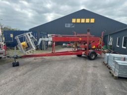 Denka lift 21 meter trailer lift