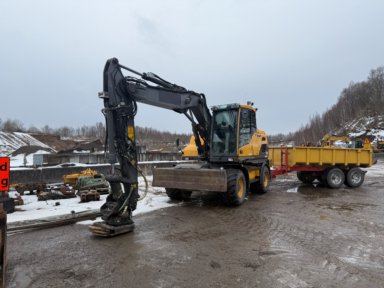 Grävmaskin VOLVO EW140D