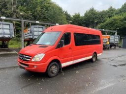 MERCEDES-BENZ 519 Cdi Handicapbus med lift