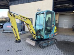 AMMANN/YANMAR B 18 X Minigravemaskine med 4 skovle.