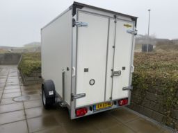 Biltrailer Humbaur HK 133015-19P lukket kasse