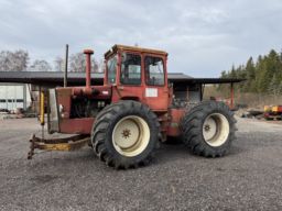 TRAKTOR MASSEY FERGUSON 1200