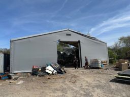 Telt 14,7 x 20,5 meter i galvaniseret stål rør