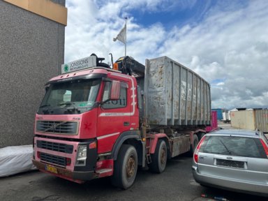 Volvo FM12 lastbil med kran