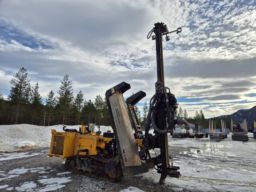 Borerigg Nemek 407 FS
