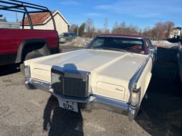 Bil LINCOLN MARK III