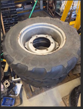 Traktordekk M felg - 340/85 R24
