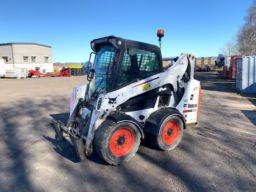 Kompaktlastare Bobcat S590 Skidsteer 