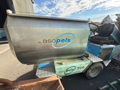 Jasopels 700D fodervogn / feed cart