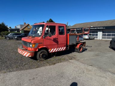 Mercedes Benz 190D med Auto gril 190D