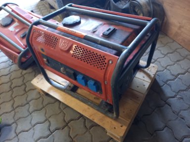 Husqvarna G3200P & Proma C 4000 generatorer