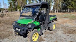 UTV John Deere Gator 825i
