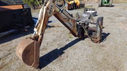 Grävaggregat Bobcat & Caterpillar Melroe 923s