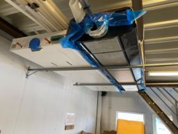 Konkursutförsäljning 2 st kylbafflar – långa modeller för undertak/ventilation