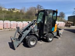 Redskapsbärare Giant D332 SWT