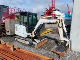 Minigraver Bobcat 325