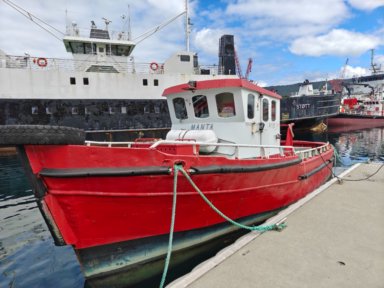 Slepebåt Manta, 12.8m, 300hk Detroit Diesel.