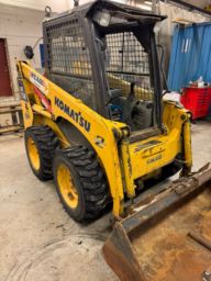 Komatsu SK 714  Kompaktlaster