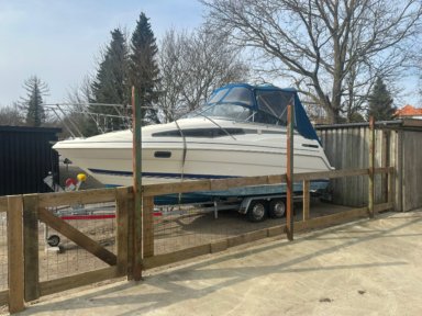  Bayliner 2355 Ciera kabine båd