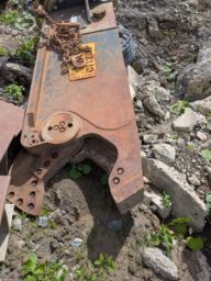 Stålsaks / jernsaks VTN CI1200 HYDRAULIC SCRAP METAL SHEAR. Lite brukt