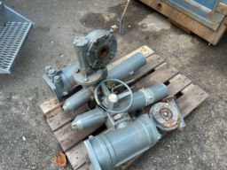 2 st ventilställdon med vinkelväxel