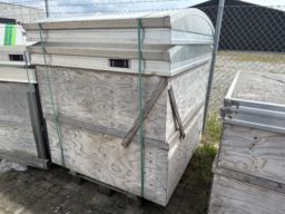 2 stk buede Velux ovenlysvinduer med opalglas 120 * 120 cm