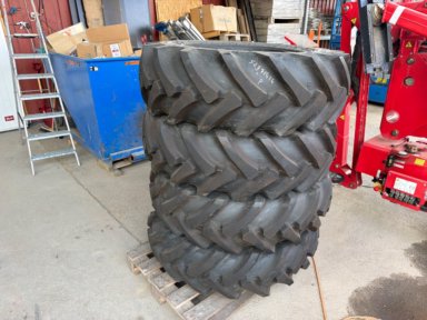 4 stk Nye dekk til Manitou Apollo FX-525 400/80-24IND