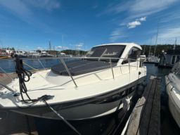 2018 Kabincruiser 29 fot Uttern  C87
