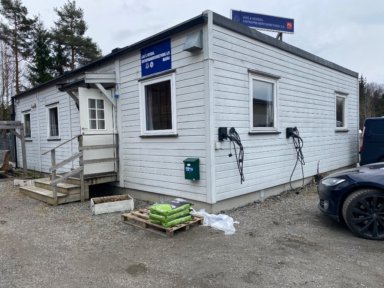 Kontorbrakke / modulbygg med flere rom – Ny mistepris 