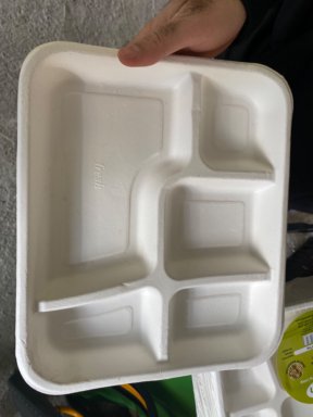 Stort parti biologisk nedbrytbare meal trays / matbrett – 140.000 stk – Made of Sugarcane